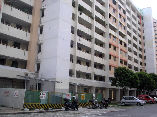 Blk 17 Hougang Avenue 3 (Hougang), HDB 4 Rooms #238882